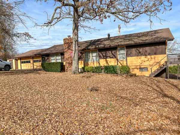 Theodosia, MO 65761,163 Blueridge Drive