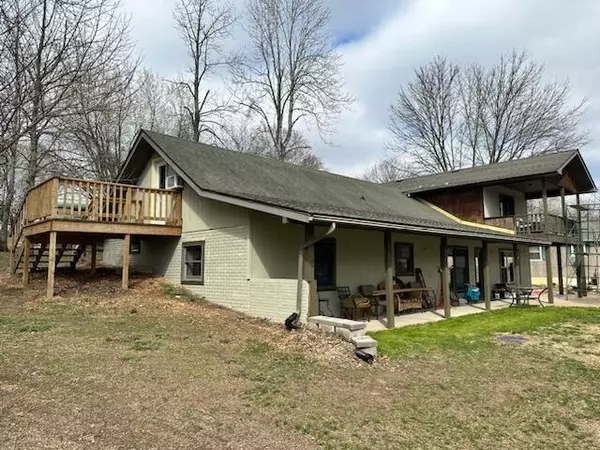 Cape Fair, MO 65624,84 Garland Drive