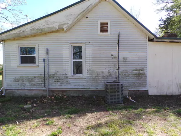 Reeds, MO 64859,5160 County Lane 50