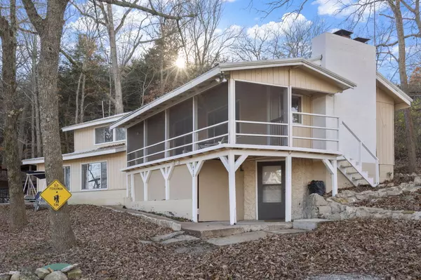 Cape Fair, MO 65624,470 Cane Cove Road