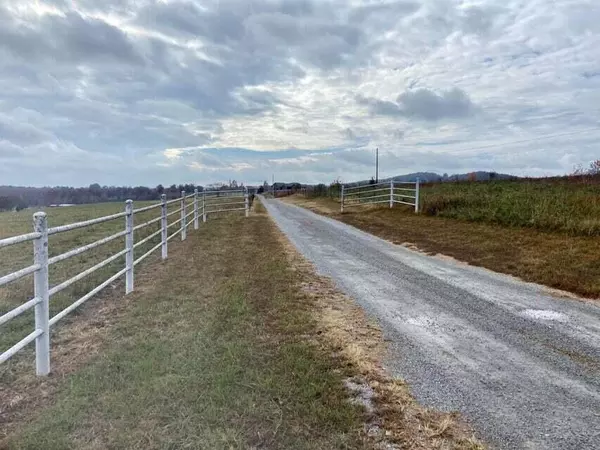 Theodosia, MO 65761,187 Carter Drive