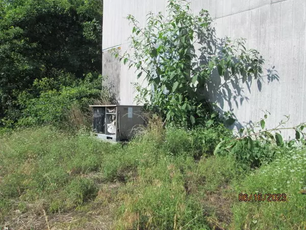 Anderson, MO 64831,792 Honey Acres Lane