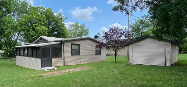 Alton, MO 65606,201 Pine Street