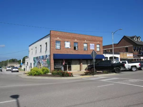 Marshfield, MO 65706,101 N Clay Street