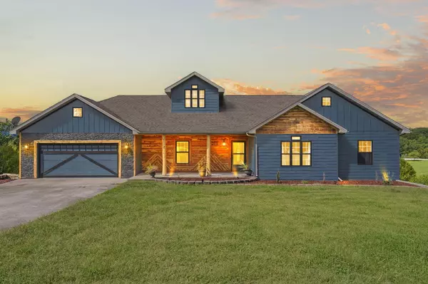 Reeds Spring, MO 65737,1170 Hampton Road