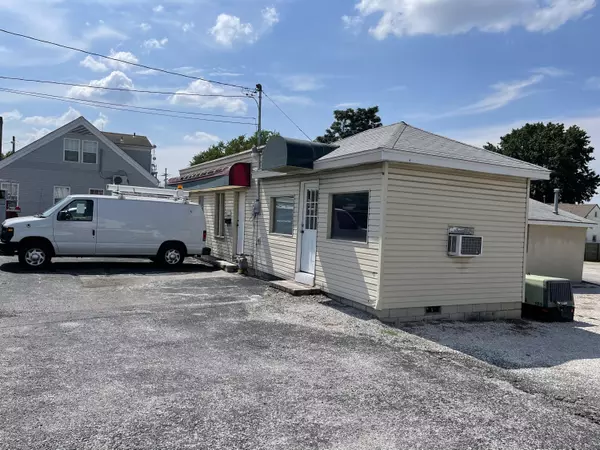 Springfield, MO 65802,1629 E St Louis Street
