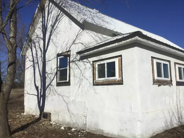 Grovespring, MO 65662,9512 Parks Creek Road