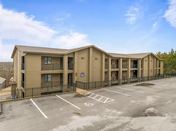 Branson, MO 65616,164 Dogwood Park Trail #1209