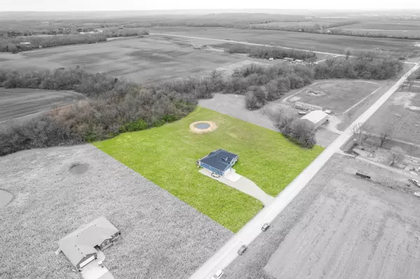 Knob Noster, MO 65336,452 SE 951st Road