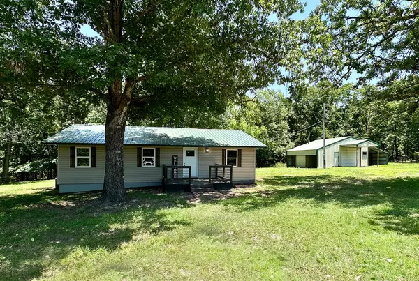 West Plains, MO 65775,11004 County Road 6970