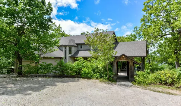 162 Caboose Lane, Lampe, MO 65681