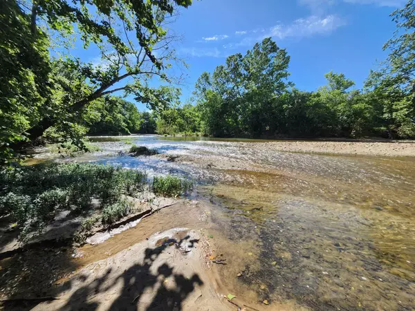 Graff, MO 65660,000 Crewse Ford Road