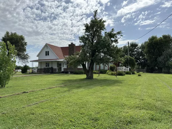 Lockwood, MO 65682,217 N Dade 81