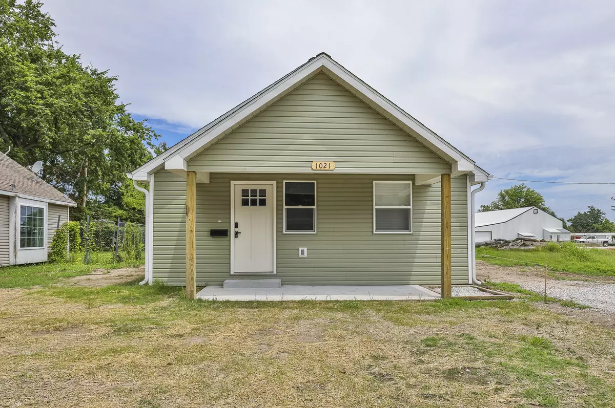 Bolivar, MO 65613,1021 W Maupin Street