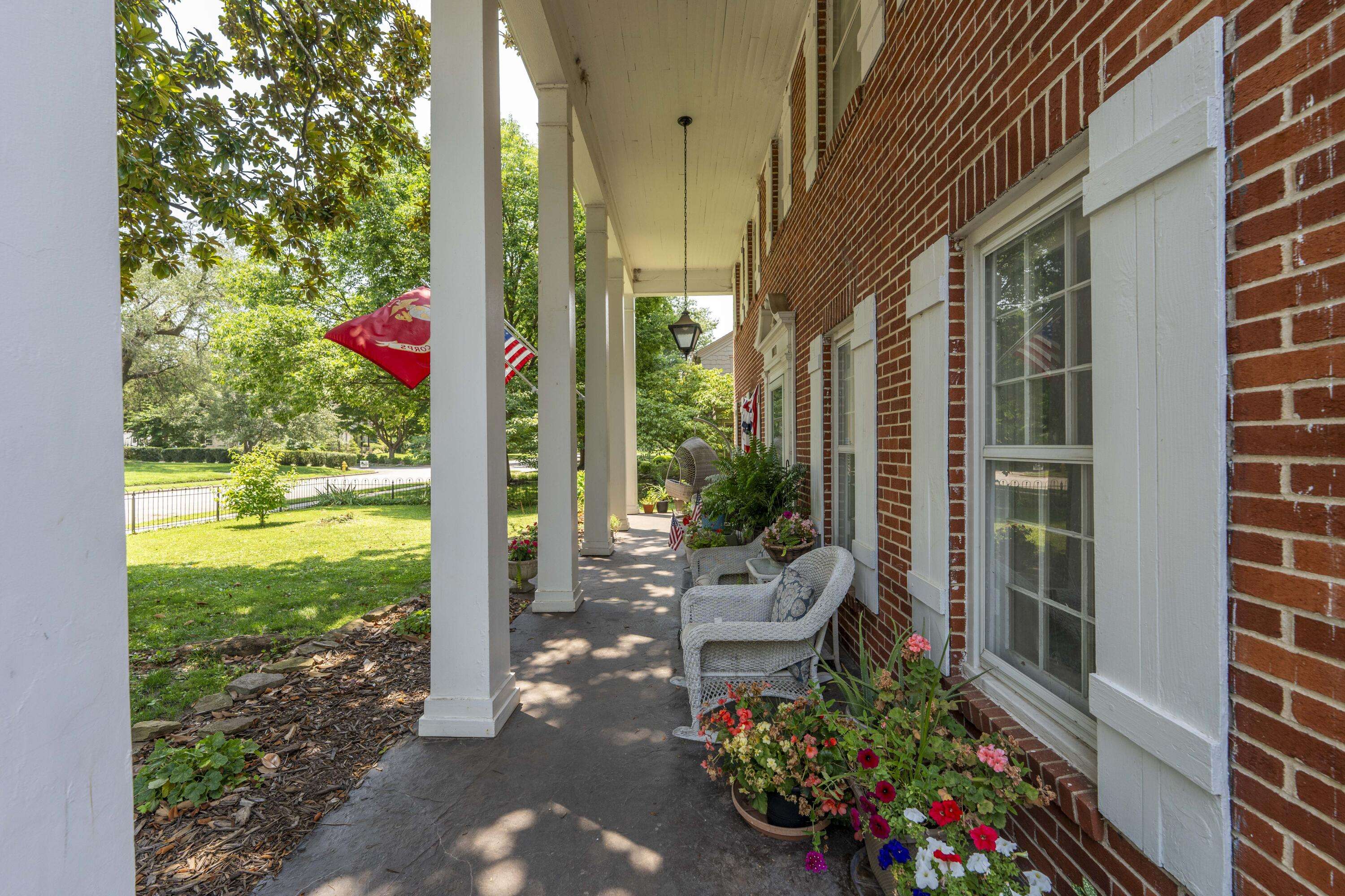 Springfield, MO 65807,1011 E University Street