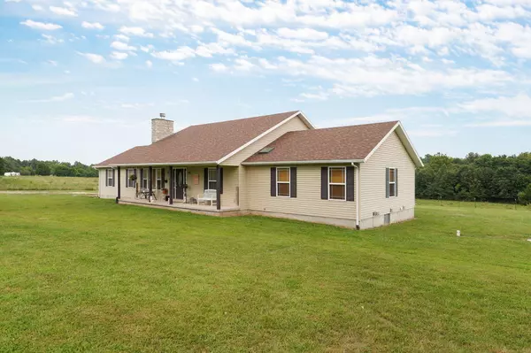 Bolivar, MO 65613,5012 S 178th Road