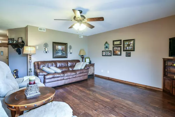 Forsyth, MO 65653,150 Sunken Forest Drive #245