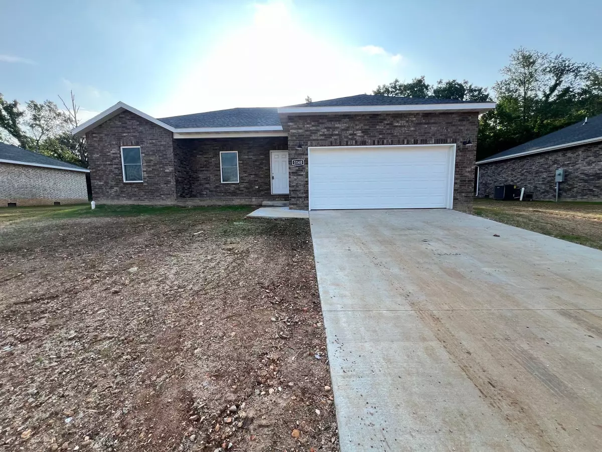 West Plains, MO 65775,1911 Gobbler Court