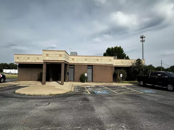 Springfield, MO 65802,2633 W College Road