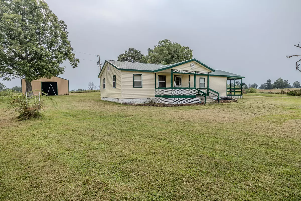 Niangua, MO 65713,8472 Highway Dd