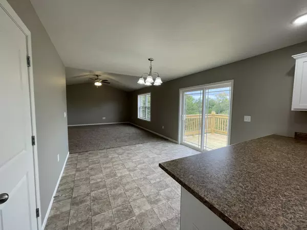 Hollister, MO 65672,185 Bald Cypress Court