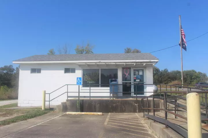 470 Commercial Street, Aldrich, MO 65601