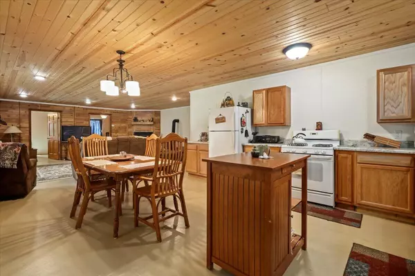 Corning, AR 72422,158 Clay 125 Road