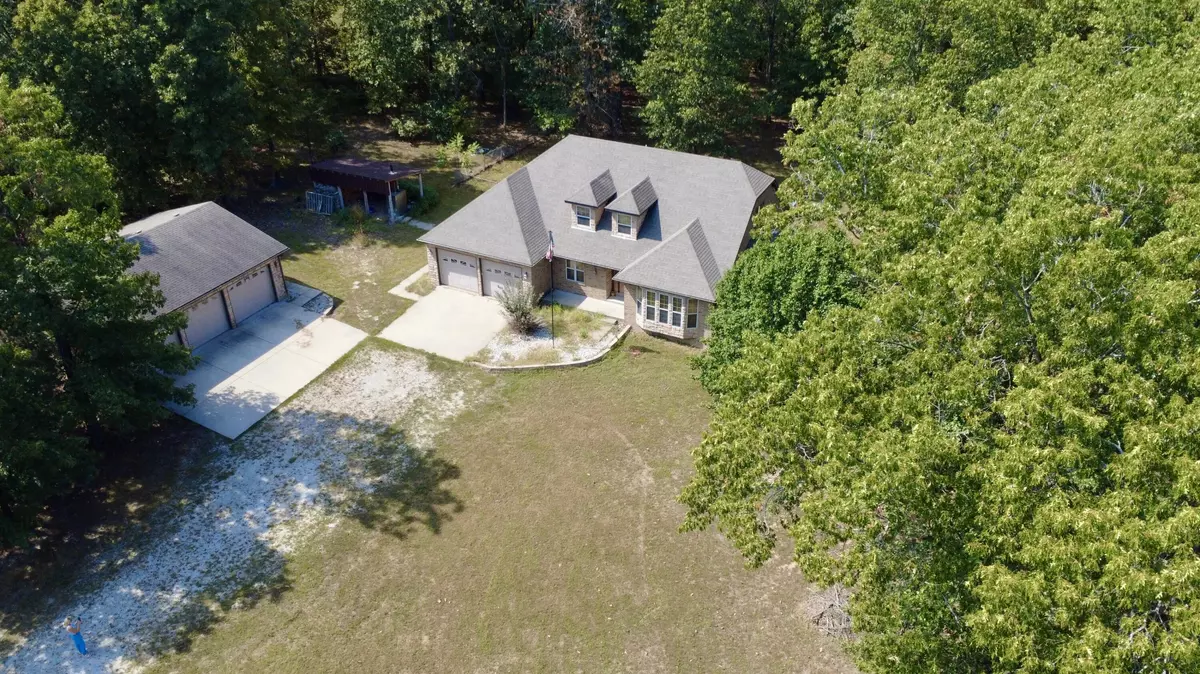 Hermitage, MO 65668,21620 County Road 232