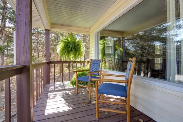 Branson West, MO 65737,839 Lake Bluff Drive