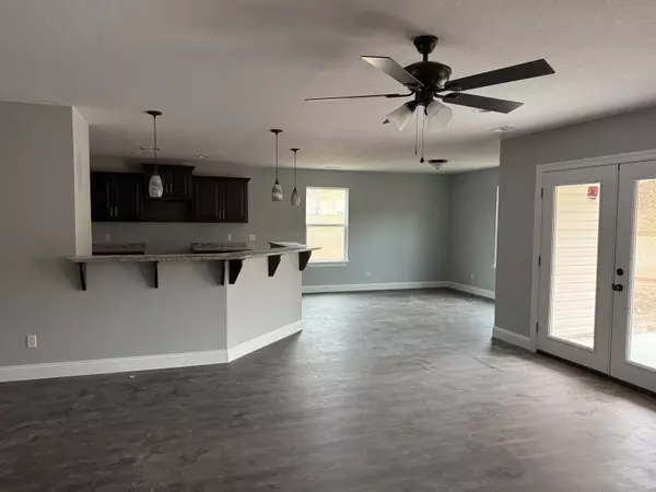 Neosho, MO 64850,1300 Justin'S Trail Road