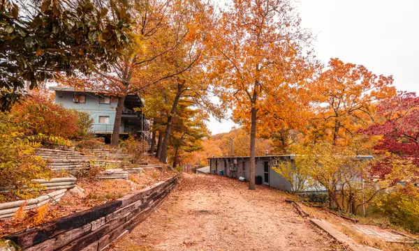 Eldon, MO 65026,70 North Shore Resort Road