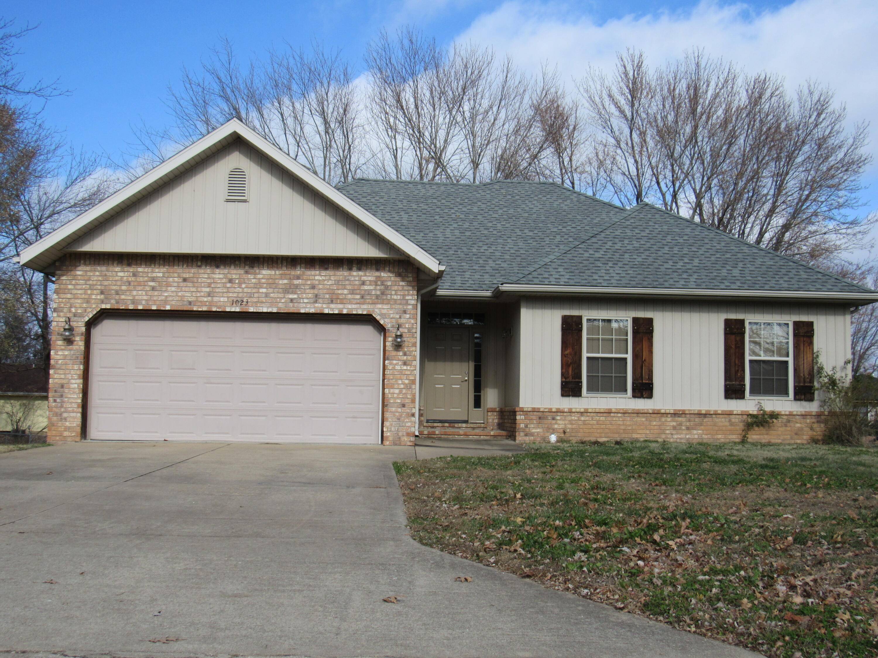 Republic, MO 65738,1023 W Ridgecrest Avenue