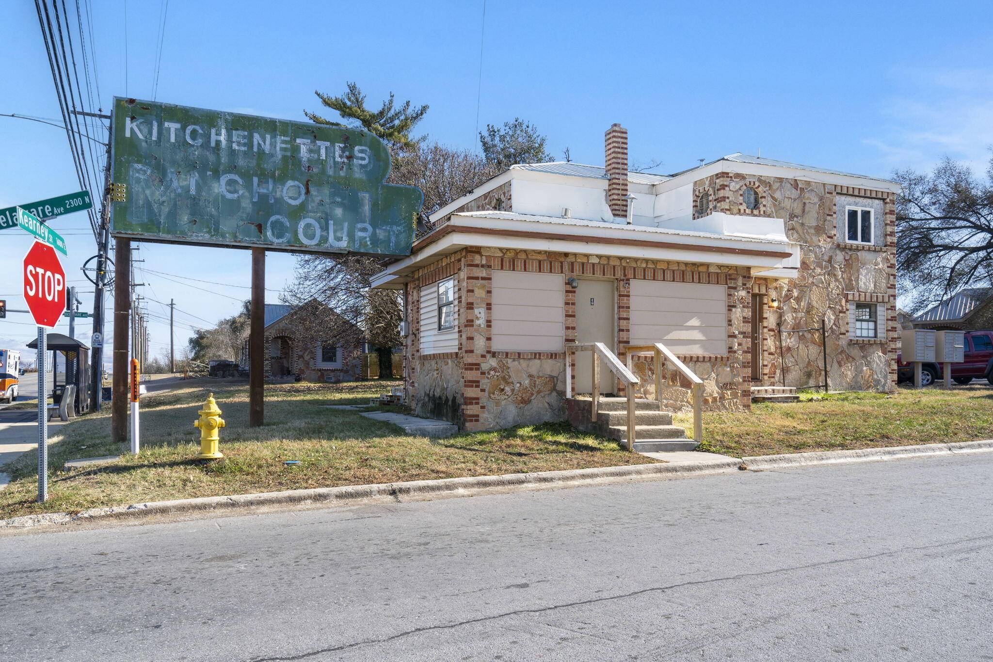 Springfield, MO 65803,1544 E Kearney Street