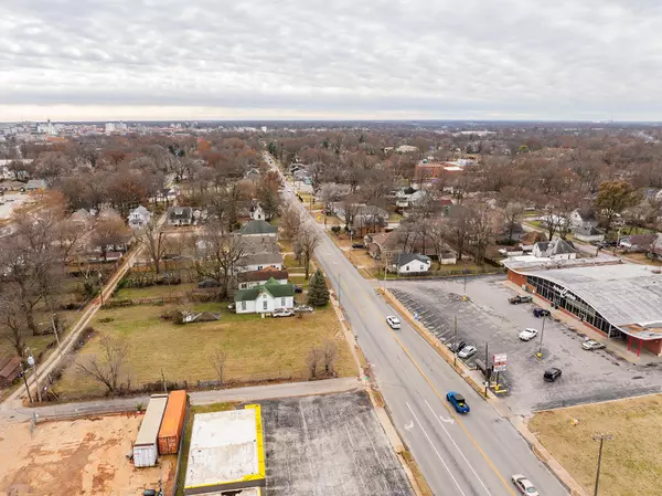 Springfield, MO 65803,1632 N Grant Avenue