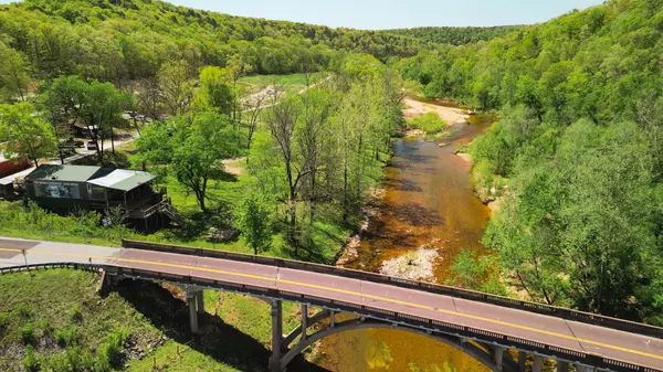 Dora, MO 65637,49912 E State Highway 14