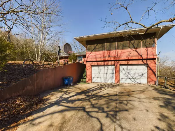 Omaha, AR 72662,21771 Stonington N Road