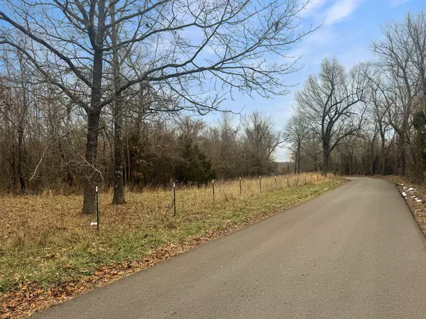 Everton, MO 65646,000 Lawrence 1202