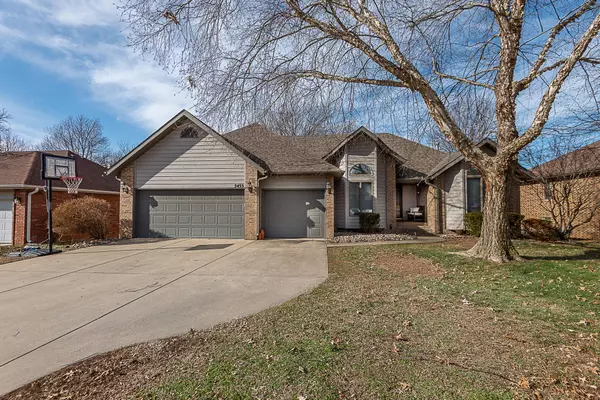 5455 S Ferguson Avenue, Springfield, MO 65810