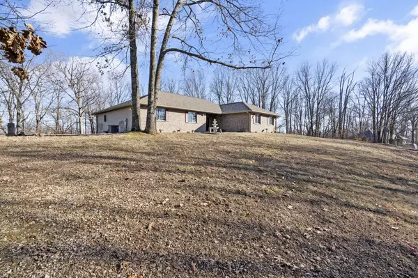 Branson West, MO 65737,60 Lovers Lane