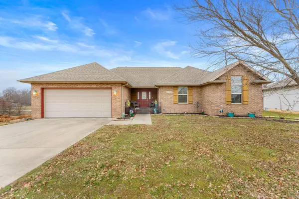 2100 N 25th Street, Ozark, MO 65721