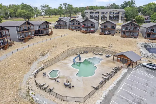Branson, MO 65616,172 Dogwood Park Trail #1110
