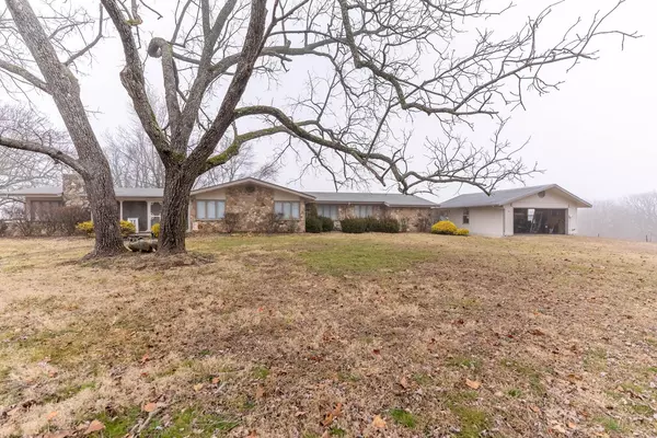 West Plains, MO 65775,14125 State Route E