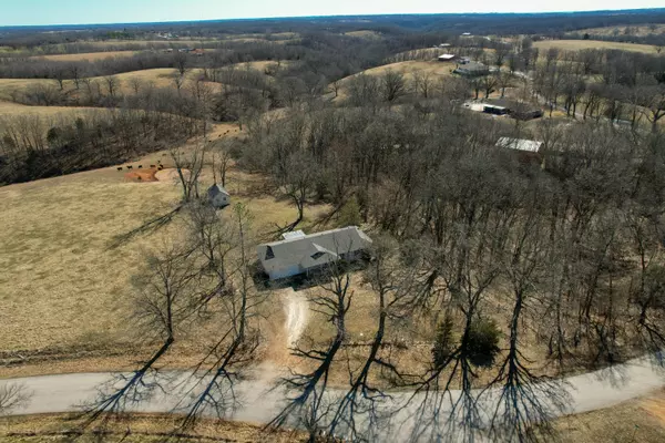 Spokane, MO 65754,516 Reno Hollow Road