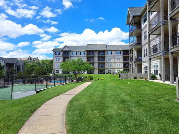 330 South Wildwood Drive #B3-U1, Branson, MO 65616