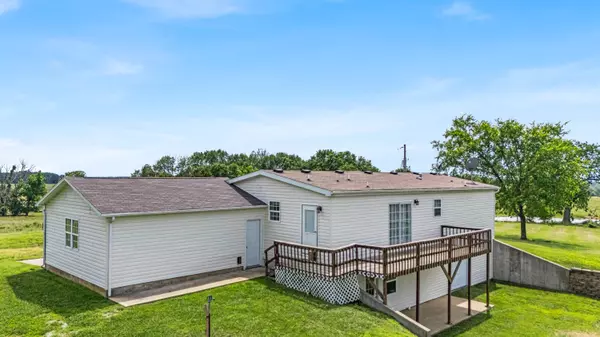 West Plains, MO 65775,3503 County Road 7640