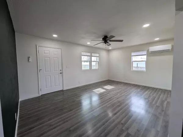 Humansville, MO 65674,403 Fir Street