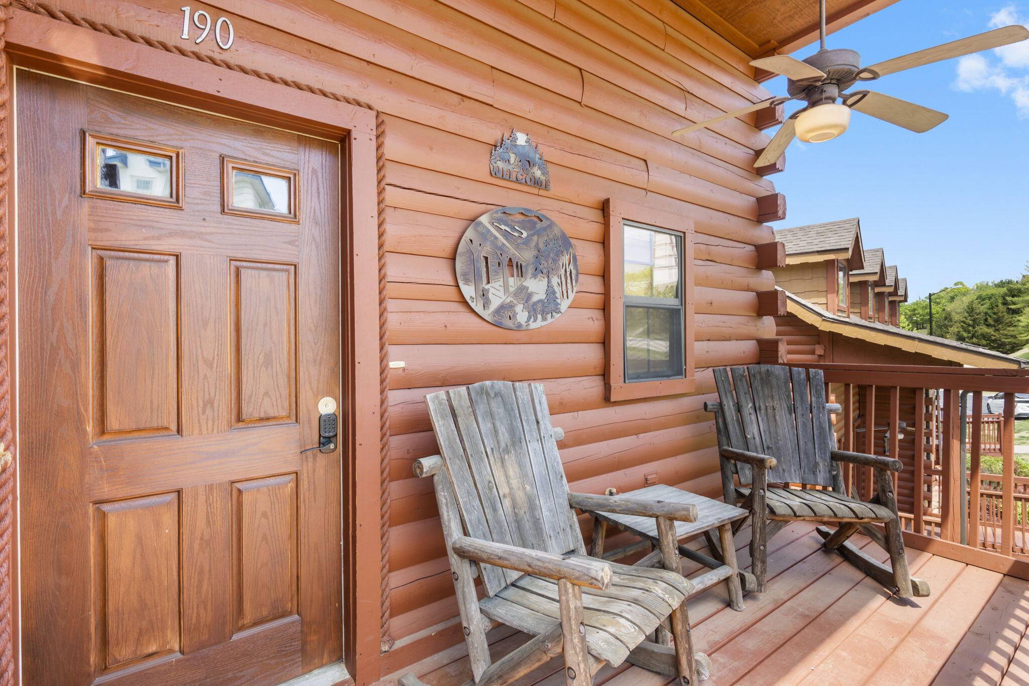Branson, MO 65616,190 Oak Ridge Road