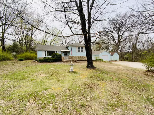 Flemington, MO 65650,1172 E 318th Road