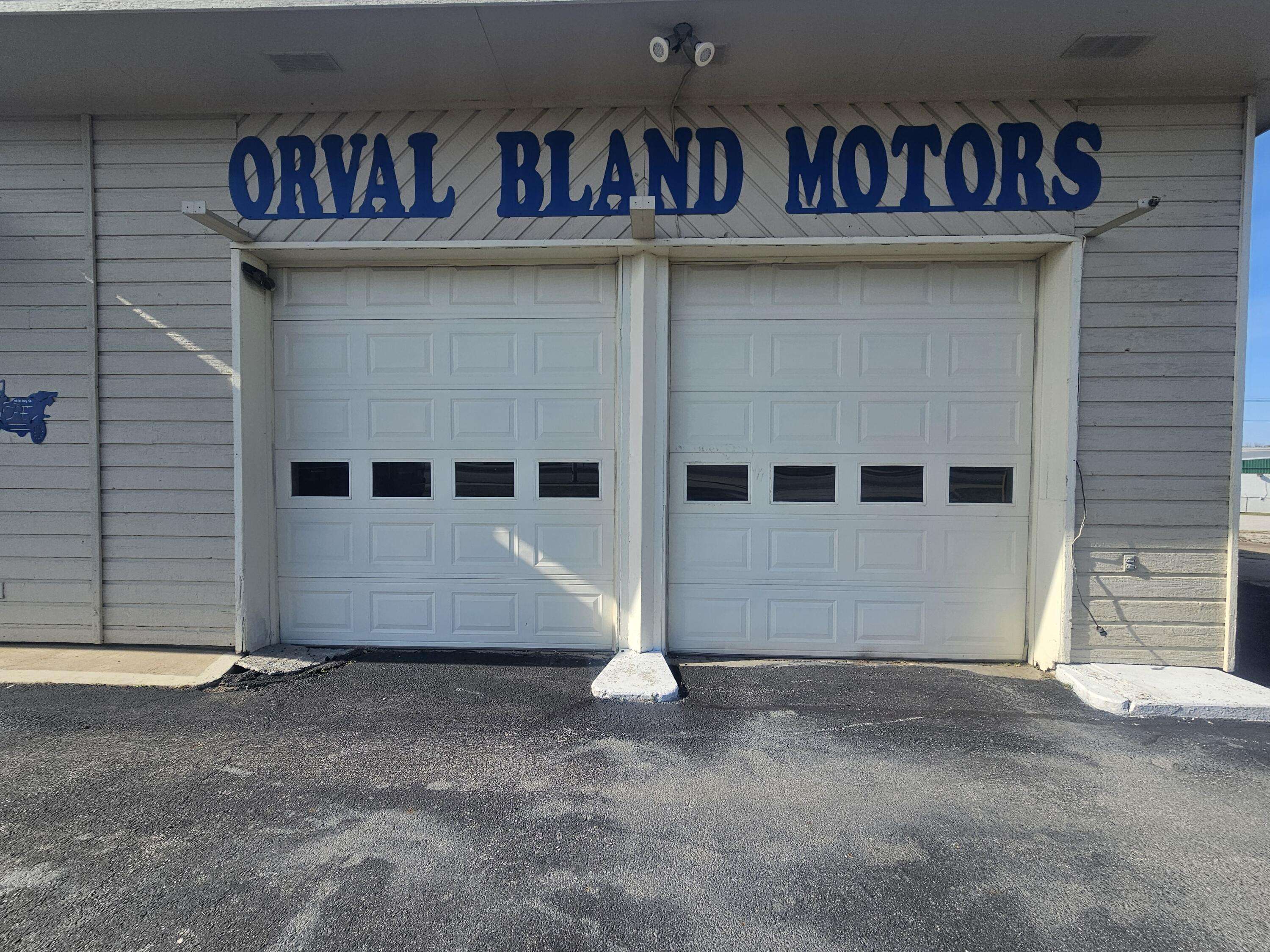 El Dorado Springs, MO 64744,119 W 54 Highway