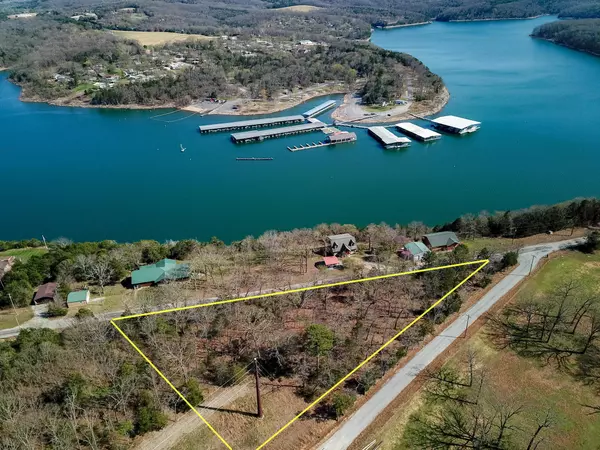 000 Farm Road 2250, Golden, MO 65658